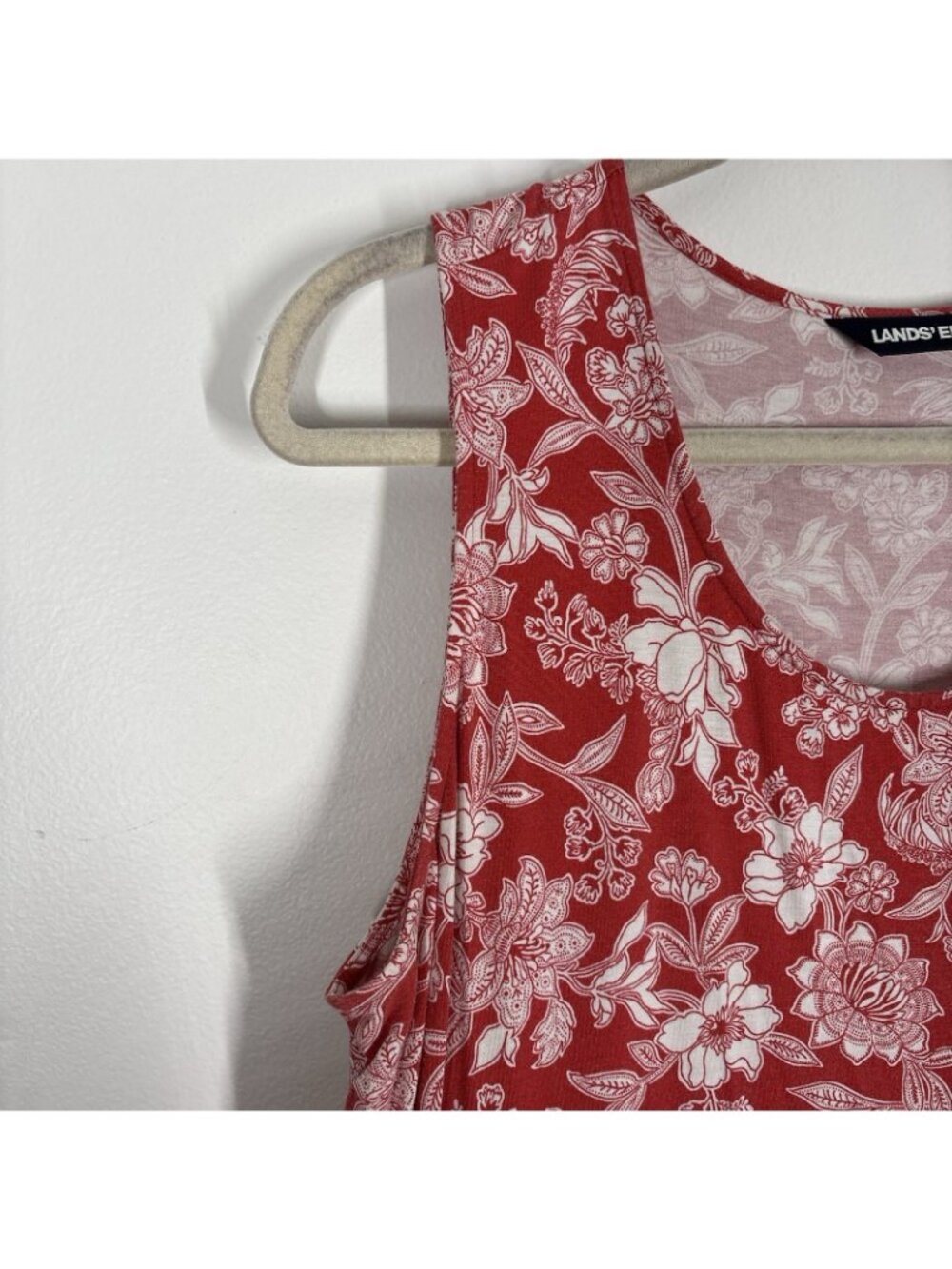 Lands’ End Women XL/18 Red Mixed Floral Print Boho Sleeveless Tiered Maxi Dress - Picture 5 of 9